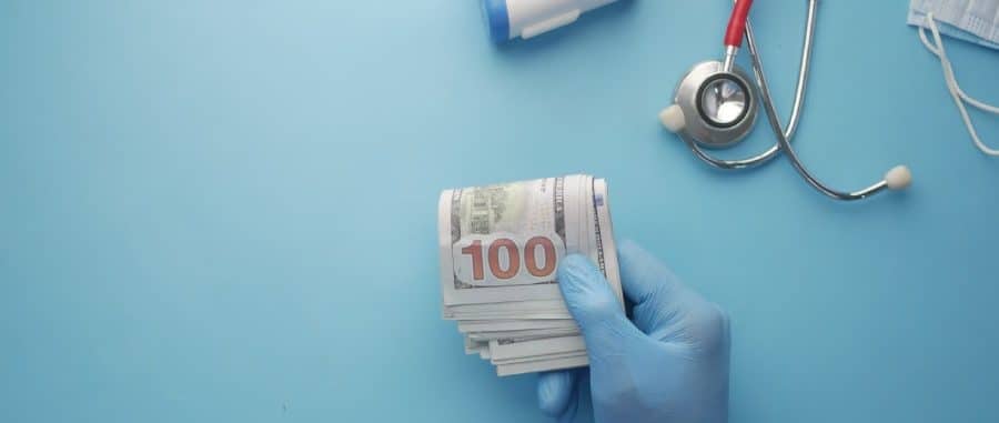 Dismetria dopo protesi anca risarcimento